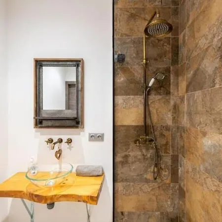 Daire Loft Botanic Center