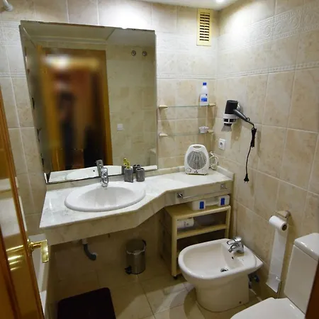 Apartament Muy Bien Situado Ciencias N *