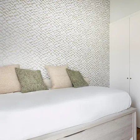 With Gym Pool Free Parking The Haven Escape Apartman
