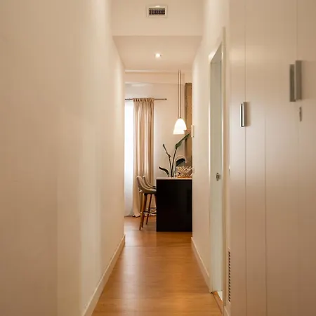 Con Terraza Y Bano Privado Y Comodidades Compartidas ホームステイ バレンシア