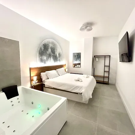 Urban Escape Comfort Meets Luxury, 4 Ppl Apartamento Valência