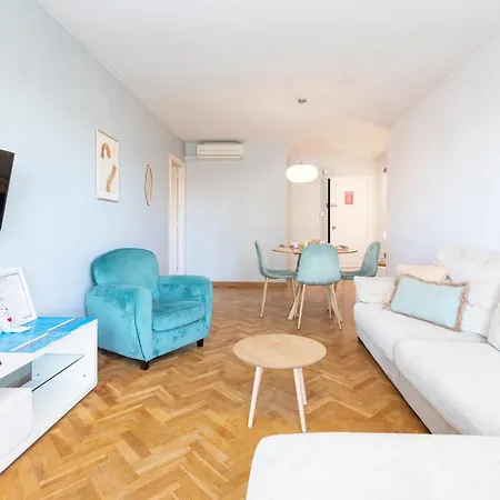 Daire Travel Habitat Torres De Serrano *