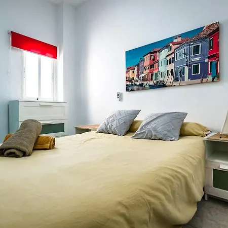 Penthouse With Terrace In The Heart Of