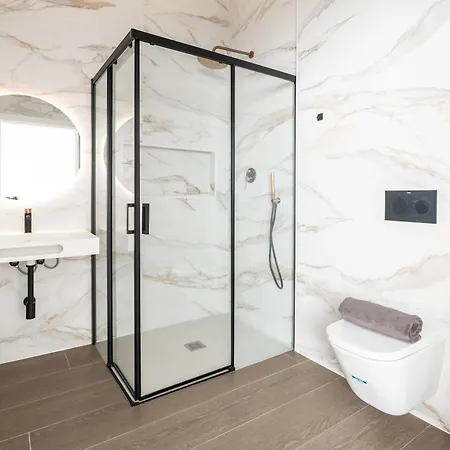 Deluxe - Ciudad De Artes