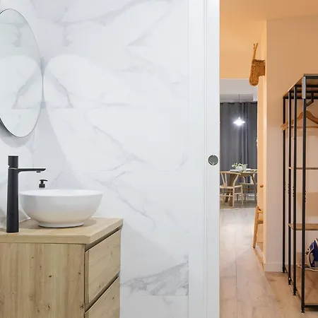 Ln4 - Loft Espacioso Y Acogedor Estudio Cerca Del Metro Zona Ayora * ולנסיה