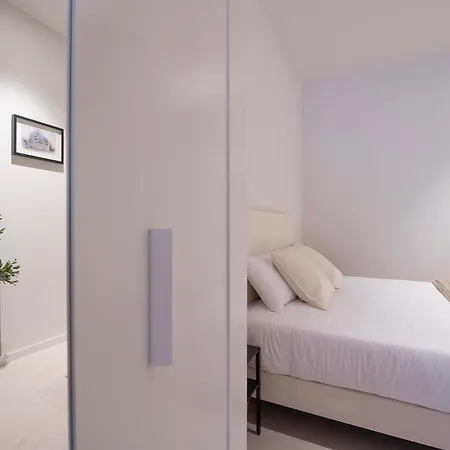 Pm - Loft Espaciosos Estudios Con Terraza Cerca A Artes Y Ciencias Valencia