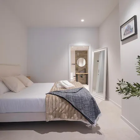 Pm - Loft Espaciosos Estudios Con Terraza Cerca A Artes Y Ciencias فالنسيا