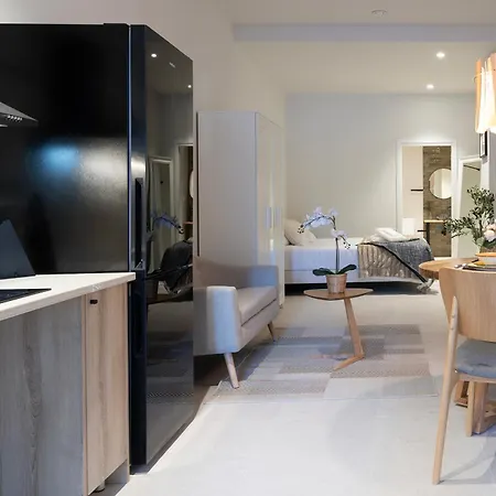 Pm - Loft Espaciosos Estudios Con Terraza Cerca A Artes Y Ciencias فالنسيا