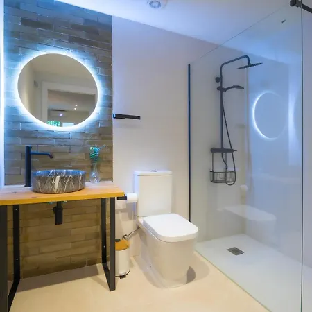 Pm - Loft Espaciosos Estudios Con Terraza Cerca A Artes Y Ciencias Valencia