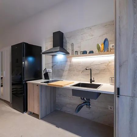 شقة Pm - Loft Espaciosos Estudios Con Terraza Cerca A Artes Y Ciencias