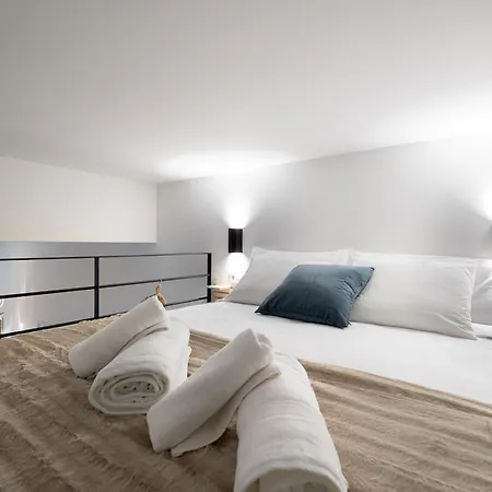 Rm1 - Loft Comodos Estudios Duplex Cerca A La Avenida Del Puerto Апартаменты *