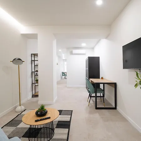 Ag7 Loft Espaciosos Estudios Con Terraza Cercanos Al Metro Zona Ayora * Валенсия