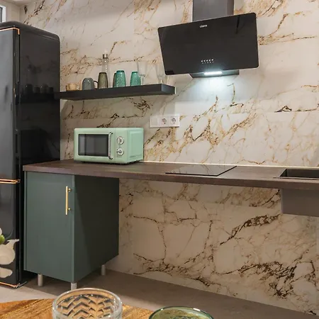 Ag7 Loft Espaciosos Estudios Con Terraza Cercanos Al Metro Zona Ayora Валенсия