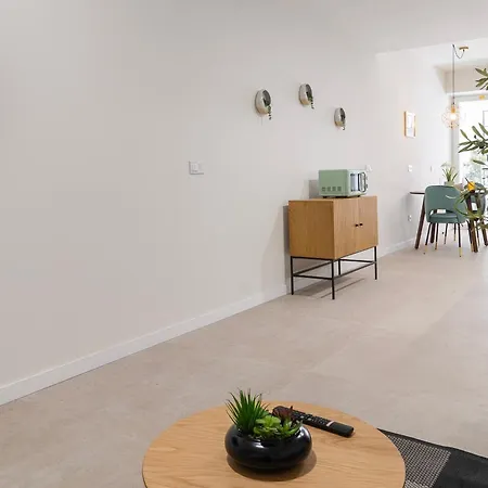 דירה Ag7 Loft Espaciosos Estudios Con Terraza Cercanos Al Metro Zona Ayora ולנסיה