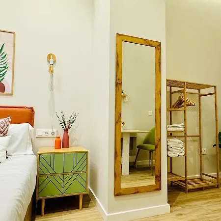 Stylish Design Studio In Valencia 公寓 *