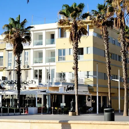 Boutique Sabbia מלון