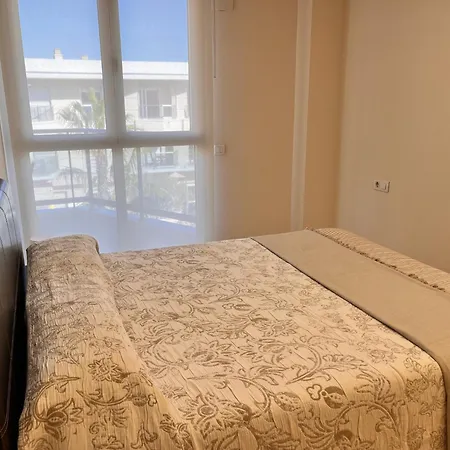 شقة Valencia Beach Apartments *