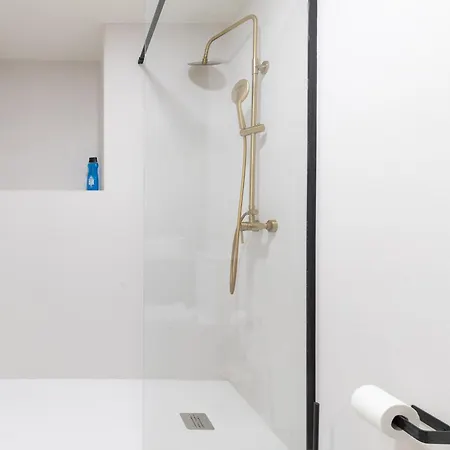 Ag7 Loft Espaciosos Estudios Con Terraza Cercanos Al Metro Zona Ayora Апартаменты Валенсия