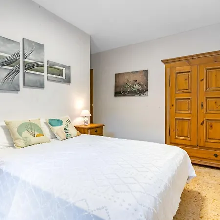 Centrally Located Temporary, Very Spacious Pataconabluerentals * ולנסיה