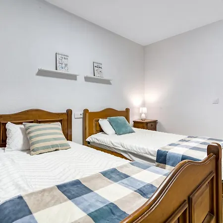 Centrally Located Temporary, Very Spacious Pataconabluerentals * ולנסיה
