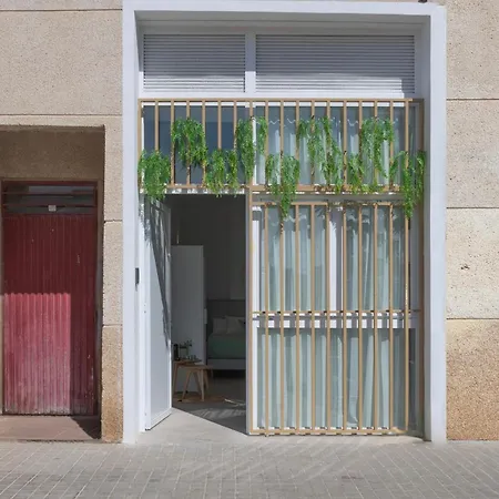 If - Loft Estudios Encantadores Y Bien Conectados En Zona Residencial Malilla Appartamento *