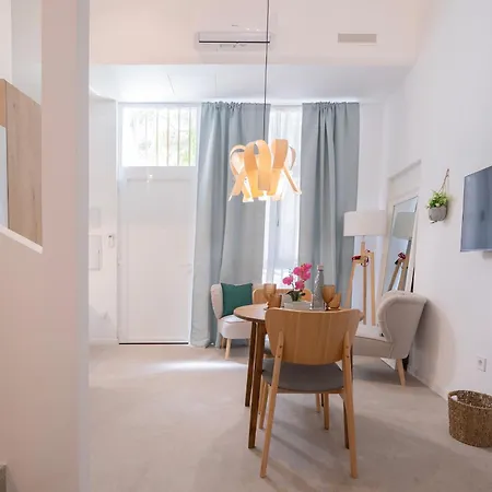 Appartamento If - Loft Estudios Encantadores Y Bien Conectados En Zona Residencial Malilla Valenza