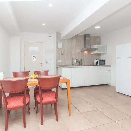 Apartmanhotel Bet - Abastos 2*