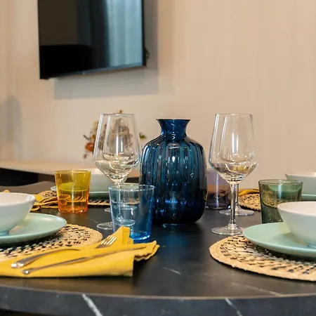 Dorm4you Arena 2 Apart Otel