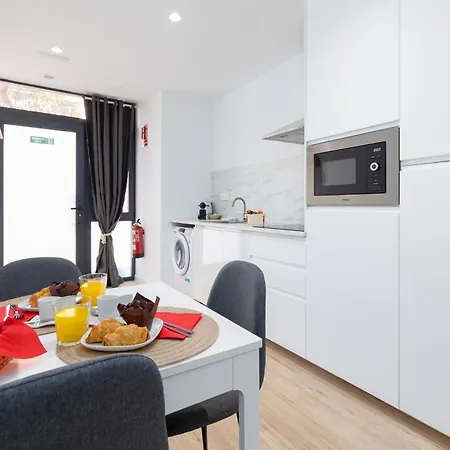 Travel Habitat Maritim-serreria Lofts דירה *