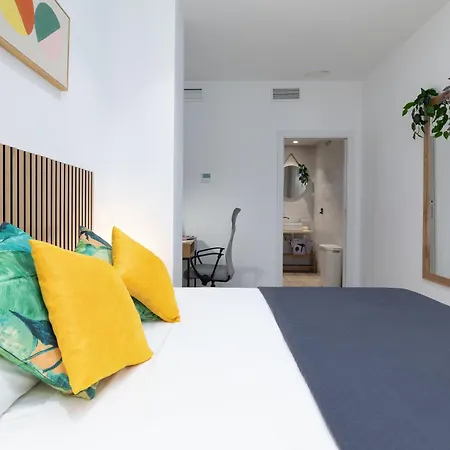 Travel Habitat Maritim-serreria Lofts * ולנסיה