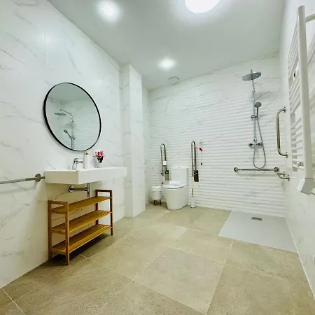 Loft 3 - Space & Conform Close To Center Διαμέρισμα *