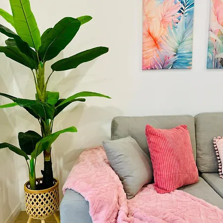 Loft 2 - Space & Conform Close To Center アパート *