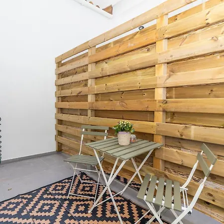 Guestready - Valencia's Vibrant Malvarrosa * Валенсия