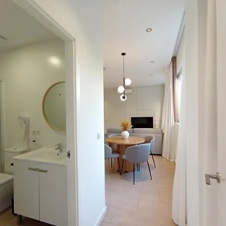 Blanq Marina 4* Valencia