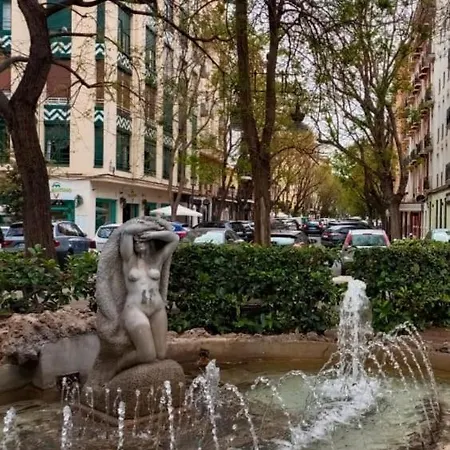 Yard Patraix By Concept Flats Penzion