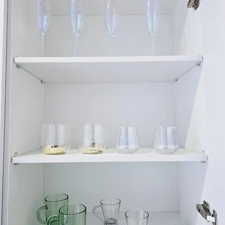 Апартаменты Cozy Retreat In Heart Of Perfect For Couples N Families *