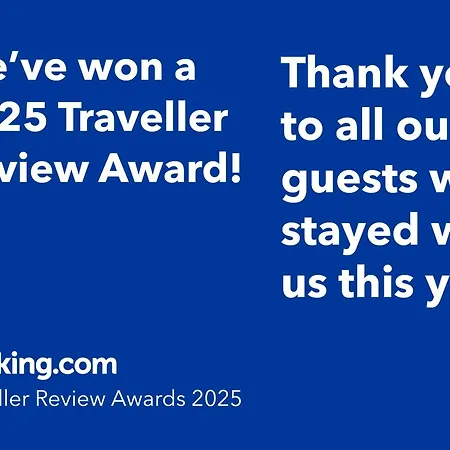 Luminoso. Comodo. Acogedor. Wifi. Junto A Ave * Valencia