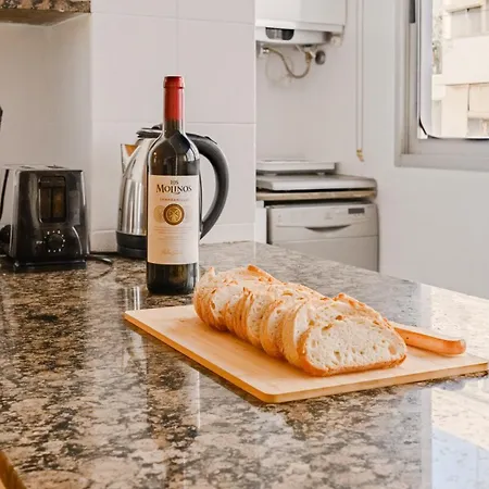 Cabanal House - 10 Min To Ocean , Fastwifi , Smarttv, Ac דירה ולנסיה