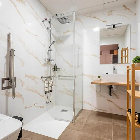 Апартаменты Flats Lugre 4 *