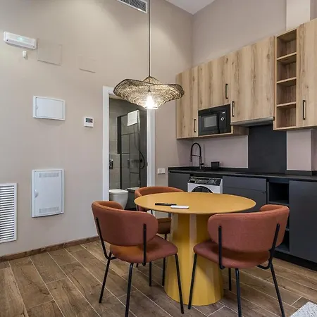 Premium By The Turia River 3