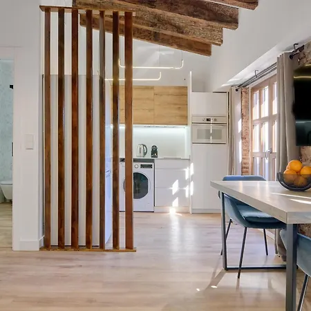 Ciutat Vella Modern Apartment Valencia