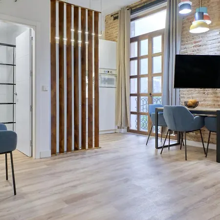 Apartament Ciutat Vella Modern *