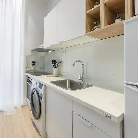 Grupo Torres De Quart *