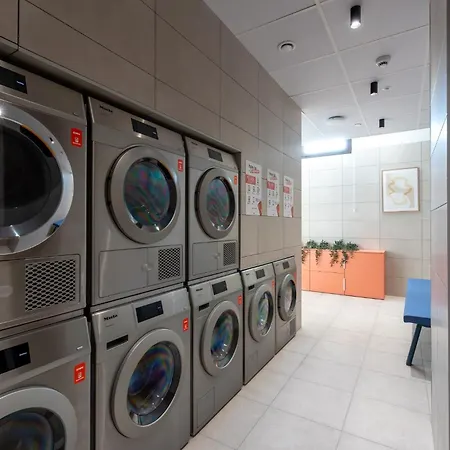 Nido Malvarrosa Otel