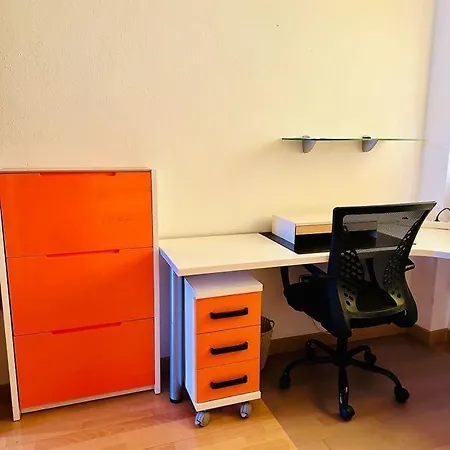 Moderno Y Comodo En * Valencia