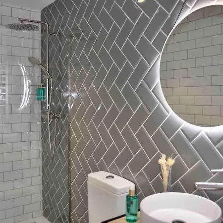 Appartamento Beautiful Modern Loft 1km From The Sea In *