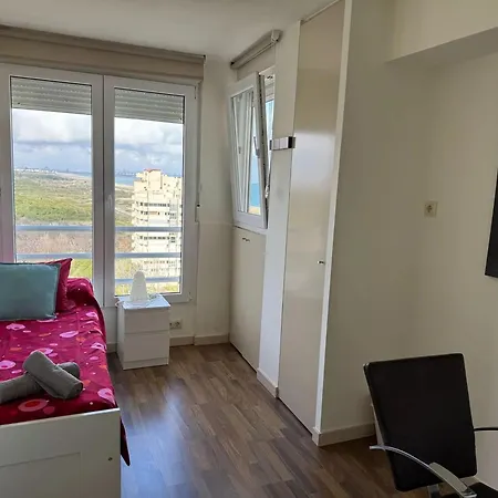 Апартаменты Spacious In With Sea View - 160 Sqm