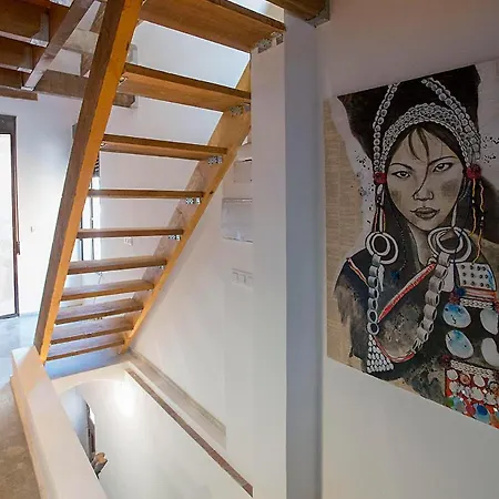 Apartment Cozy Loft Style In El Cabanyal Valencia