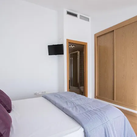 Flatsforyou Port Attic Apartament
