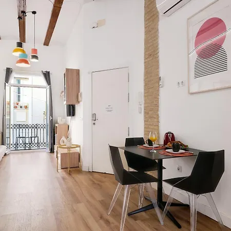 Ruzafa Modern Lofts *